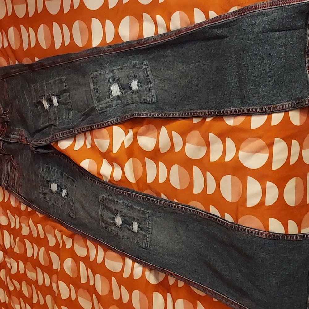💙2/$25 or 4/$40 Miss Vigoss Jeans size 7/8 Red Thread Design Excellent cond